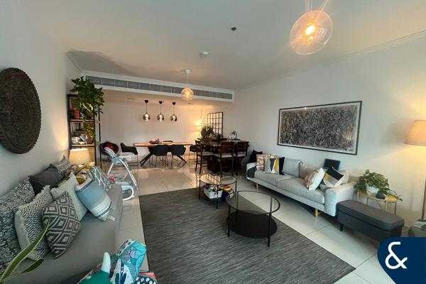 Lake view I 2 bed plus maids I Large layout